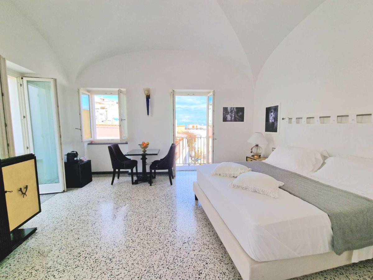Roccobarocco Boutique Hotel Sant'Angelo  Екстер'єр фото