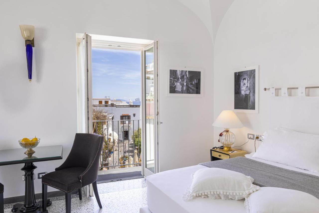 Roccobarocco Boutique Hotel Sant'Angelo  Екстер'єр фото